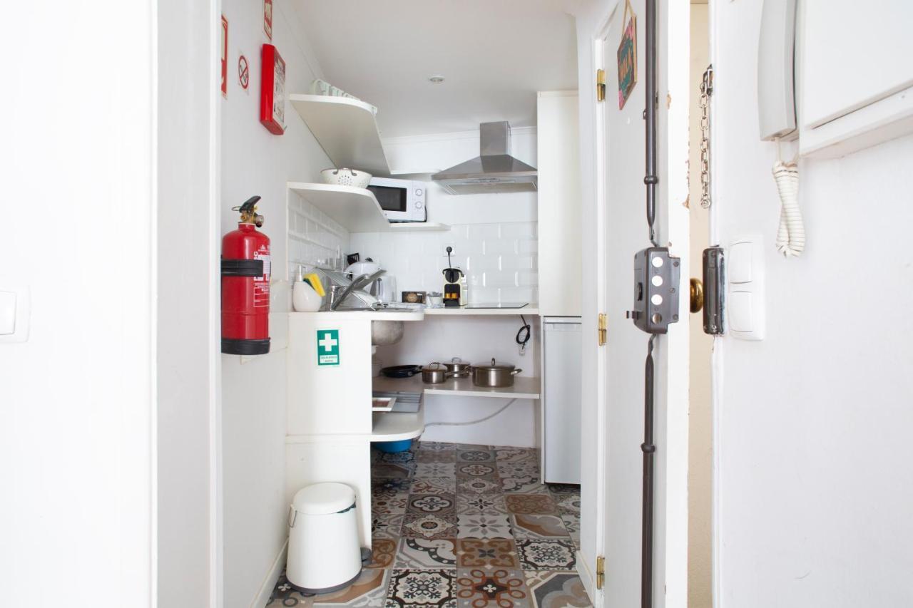 Alfama Apartment Lisbon Luaran gambar